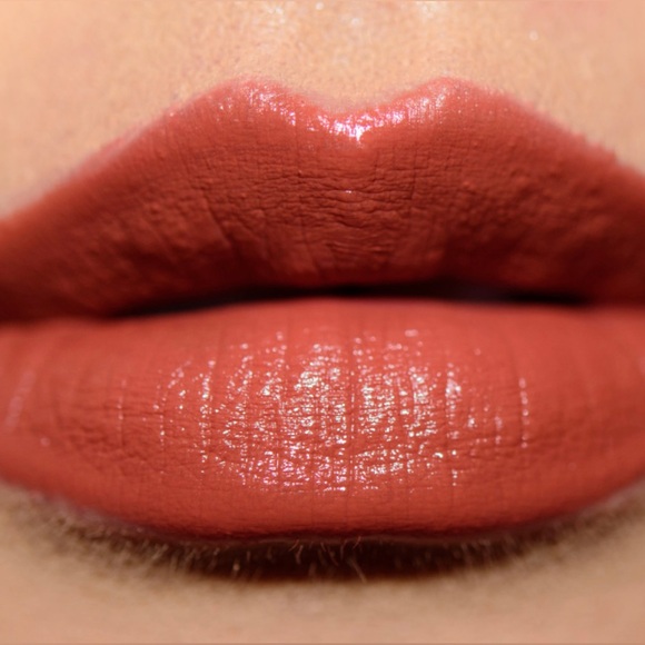 Urban Decay x Basquiat lipstick - Picture 8 of 11